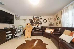 8015 Sandalwood Circle, Labelle, FL 33935 - Photo 11