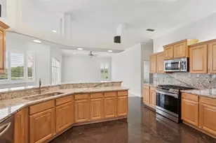774 Planters Manor Way, Bradenton, FL 34212 - Photo 9