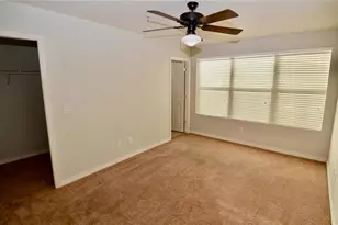 1189 Grantham Dr, Sarasota, FL 34234 - Photo 11