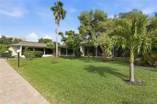 4340 Falmouth Dr, Longboat Key, FL 34228 - Photo 35