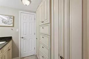 4340 Falmouth Dr, Longboat Key, FL 34228 - Photo 15