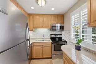 4340 Falmouth Dr, Longboat Key, FL 34228 - Photo 9