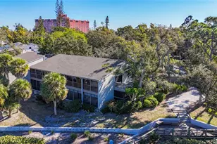 1607 Boathouse Cir, Sarasota, FL 34231 - Photo 37