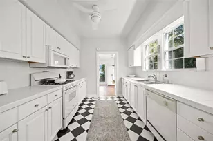 1917 Bahia Vista St, Sarasota, FL 34239 - Photo 13