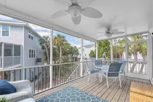 6250 Holmes Blvd, Holmes Beach, FL 34217 - Photo 25