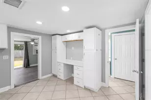 1216 26th Ave W, Palmetto, FL 34221 - Photo 11