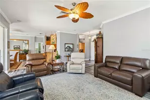 315 36th St NE, Bradenton, FL 34208 - Photo 9