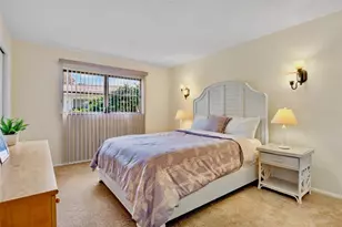 1312 Stafford Ln, Sarasota, FL 34232 - Photo 19