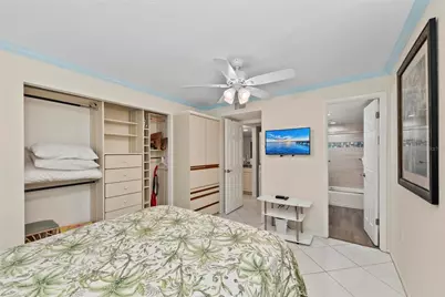 6342 Midnight Pass Road #212, Sarasota, FL 34242 - Photo 15