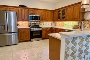 9856 Gingerwood Dr, Tampa, FL 33626 - Photo 7