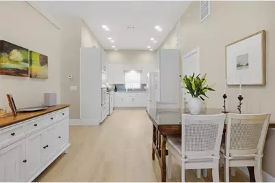 8632 Dunmore Drive, Sarasota, FL 34231 - Photo 15