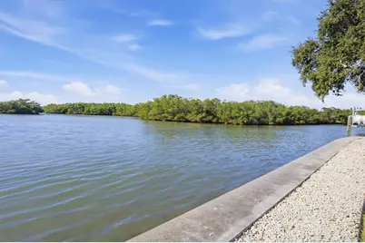 8632 Dunmore Drive, Sarasota, FL 34231 - Photo 33