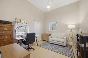 8632 Dunmore Dr, Sarasota, FL 34231 - Photo 27