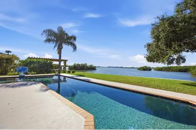 8632 Dunmore Drive, Sarasota, FL 34231 - Photo 31