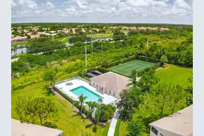 7033 Strand Circle #102, Bradenton, FL 34203 - Photo 43