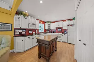 5032 Willow Leaf Way, Sarasota, FL 34241 - Photo 15