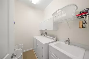 2290 Vintage St, Sarasota, FL 34240 - Photo 33