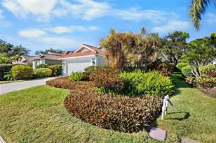 4894 Sabal Lake Cir, Sarasota, FL 34238 - Photo 3