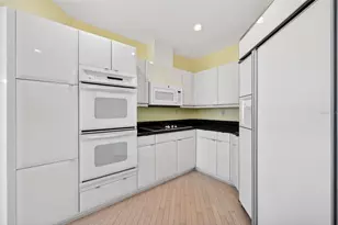 500 S Palm Ave, Sarasota, FL 34236 - Photo 27