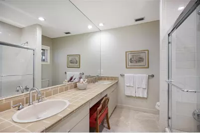 106 49th Street, Holmes Beach, FL 34217 - Photo 29