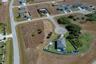 7004 Cameo Ct, Labelle, FL 33935 - Photo 15