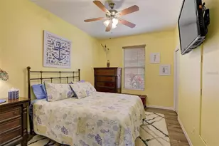 3914 Bridlecrest Ln, Bradenton, FL 34209 - Photo 9