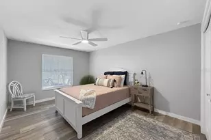 10011 46th Ave W, Bradenton, FL 34210 - Photo 7