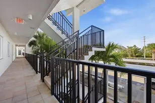 8911 Midnight Pass Rd, Sarasota, FL 34242 - Photo 25