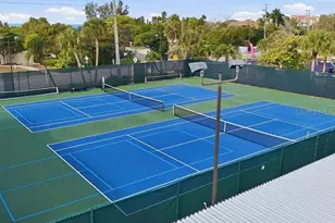 8911 Midnight Pass Rd, Sarasota, FL 34242 - Photo 33