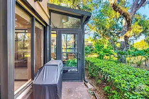 4683 Oak Hollow Dr, Sarasota, FL 34241 - Photo 37