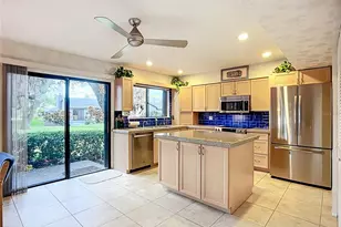 4683 Oak Hollow Dr, Sarasota, FL 34241 - Photo 11