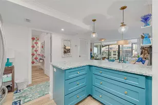 8710 Midnight Pass Rd, Sarasota, FL 34242 - Photo 7