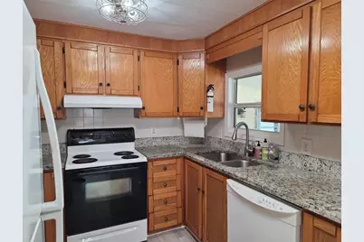 3222 Aspen Terrace, Sarasota, FL 34237 - Photo 9