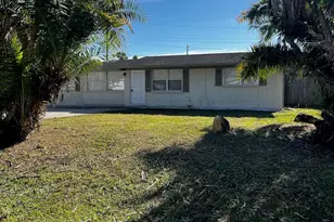 425 Palmetto Dr, Venice, FL 34293 - Photo 23