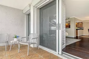 1 Benjamin Franklin Dr, Sarasota, FL 34236 - Photo 7