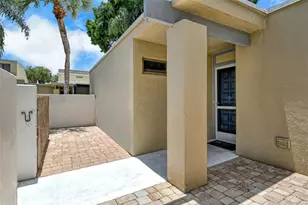 2517 Glebe Farm Close, Sarasota, FL 34235 - Photo 25