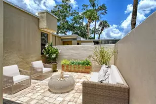 2517 Glebe Farm Close, Sarasota, FL 34235 - Photo 5