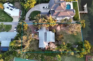 1621 Memory Ln, Sarasota, FL 34231 - Photo 1