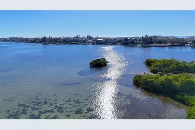 1621 Memory Lane, Sarasota, FL 34231 - Photo 1