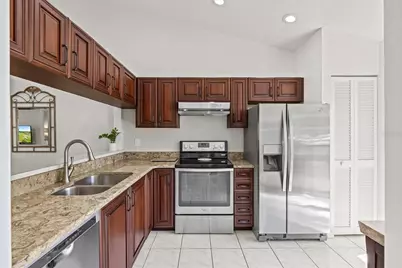 5354 Myrtle Wood #50, Sarasota, FL 34235 - Photo 9