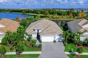 8262 Grande Shores Dr, Sarasota, FL 34240 - Photo 1