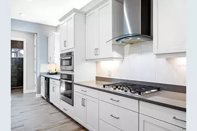 8262 Grande Shores Drive, Sarasota, FL 34240 - Photo 23