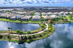 8262 Grande Shores Dr, Sarasota, FL 34240 - Photo 3