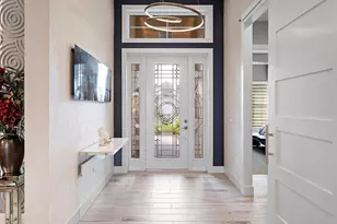 8262 Grande Shores Dr, Sarasota, FL 34240 - Photo 9