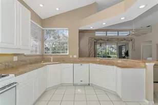6404 Wentworth Crossing, University Park, FL 34201 - Photo 29