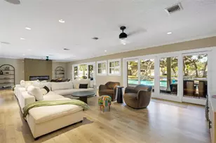 10767 Danielle Dr, Largo, FL 33774 - Photo 27