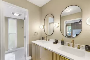 10767 Danielle Dr, Largo, FL 33774 - Photo 47