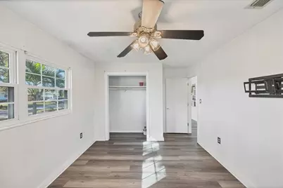 2945 Michigan Street, Sarasota, FL 34237 - Photo 17