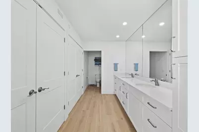 1135 Gulf Of Mexico Drive #605, Longboat Key, FL 34228 - Photo 25