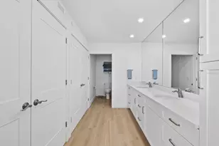 1135 Gulf of Mexico Dr, Longboat Key, FL 34228 - Photo 25